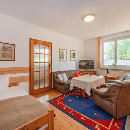 Haus Schlewitt 01 דירה